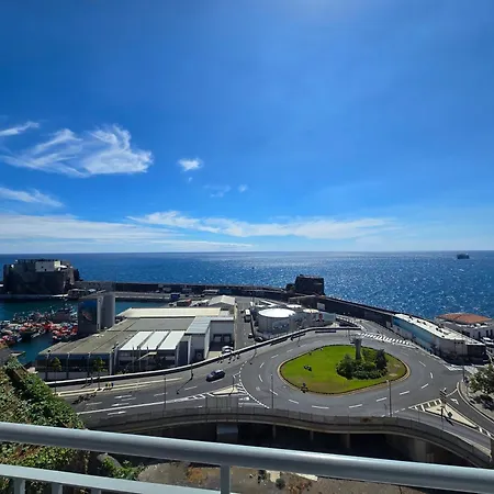 Ocean Pearl Y 아파트