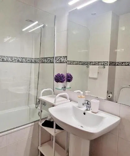 Ocean Pearl Y * פונשל